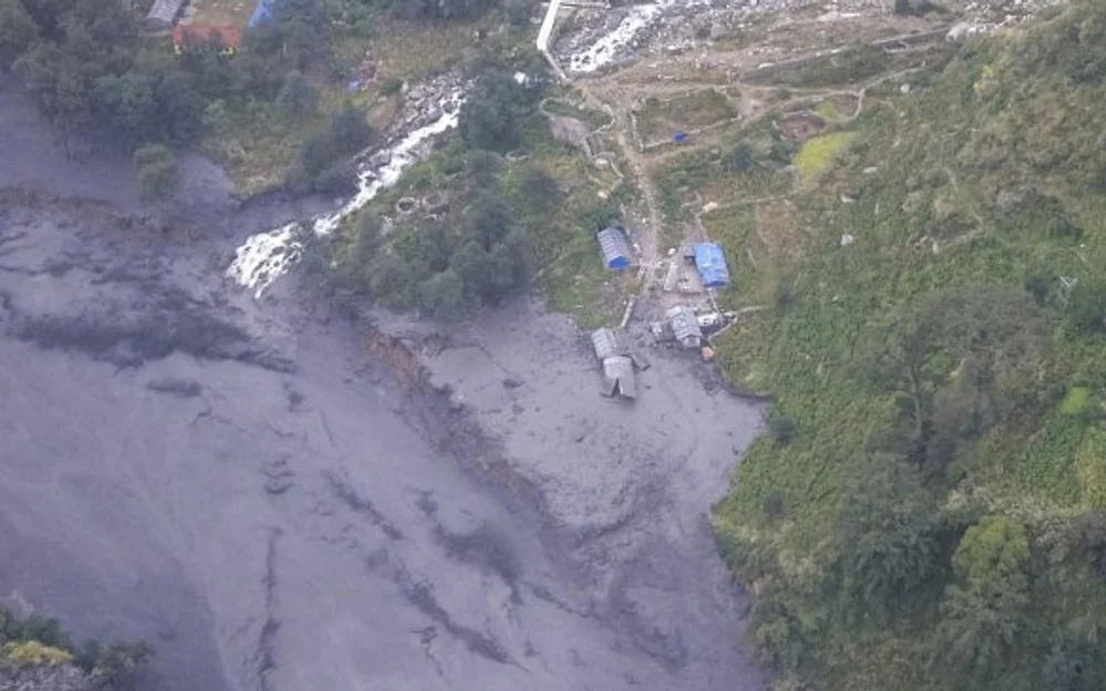 Riada en Gorkha destruye 40 viviendas y deja cinco desaparecidos en Nepal