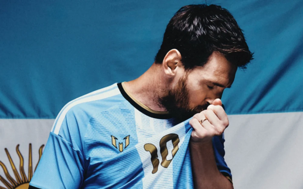 Adidas despide a Messi con "Gracias a la vida" de Violeta Parra en versión de Mercedes Sosa