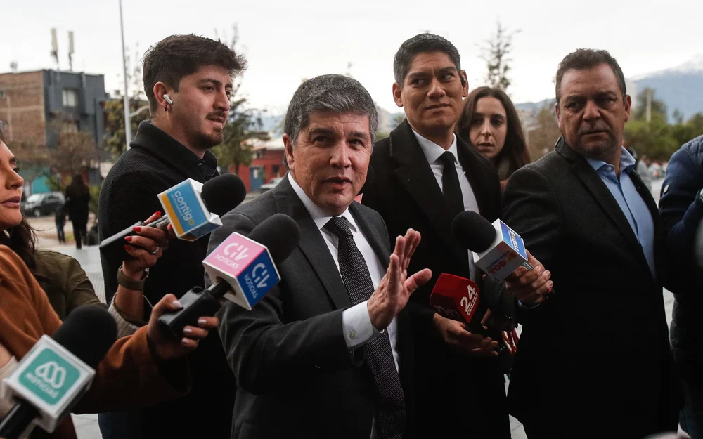 Monsalve logra arresto nocturno y juicio oral se posterga hasta marzo de 2027