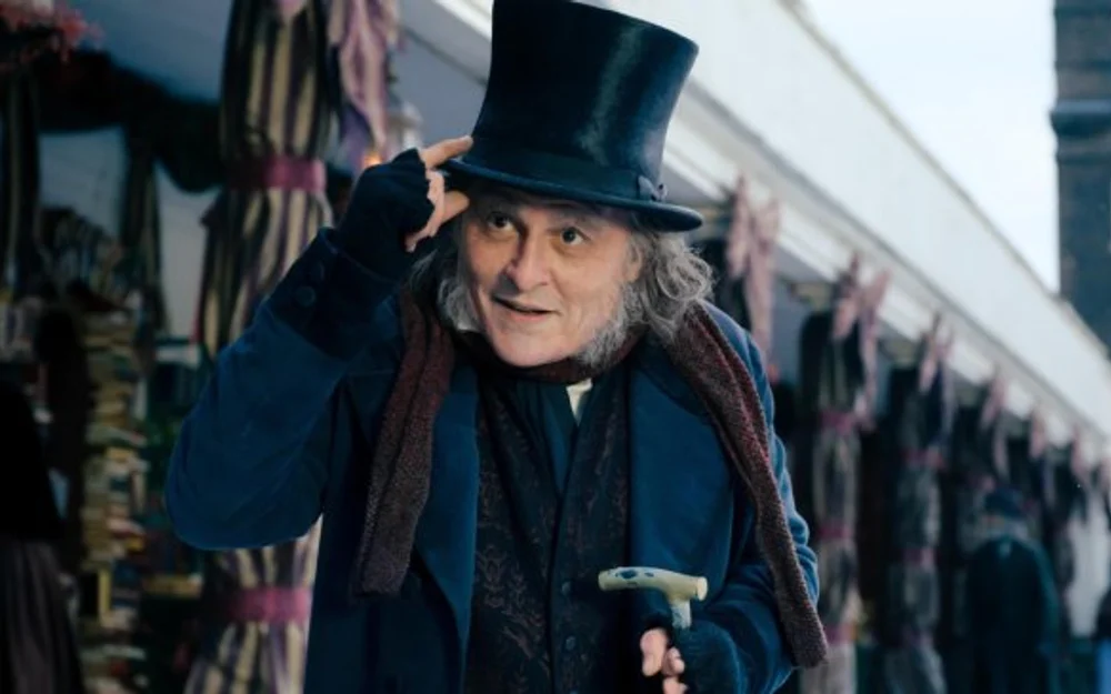 Ti West dirige a Johnny Depp como Scrooge en una versión oscura de "Cuento de Navidad"