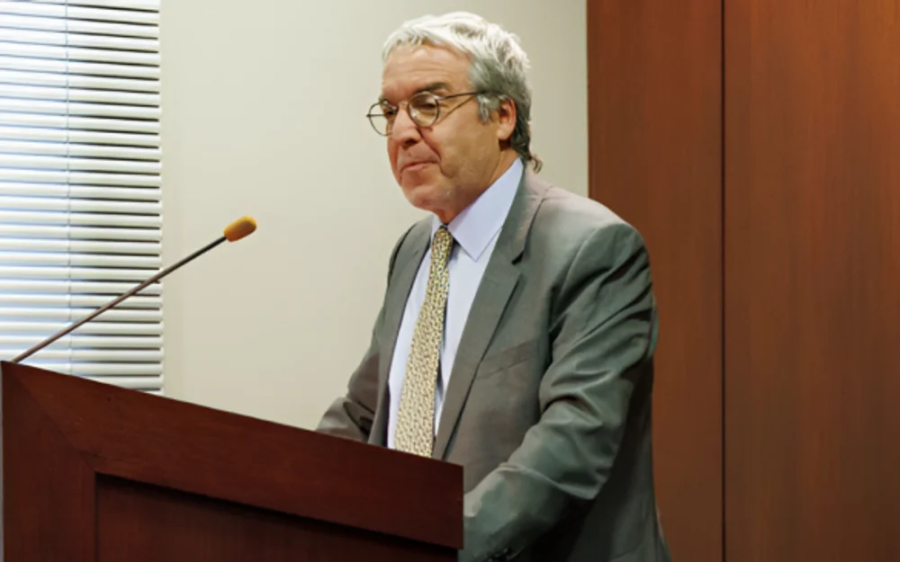 Heraldo Muñoz acusa "doble estándar" del Gobierno por mantener a Zaliasnik como embajador
