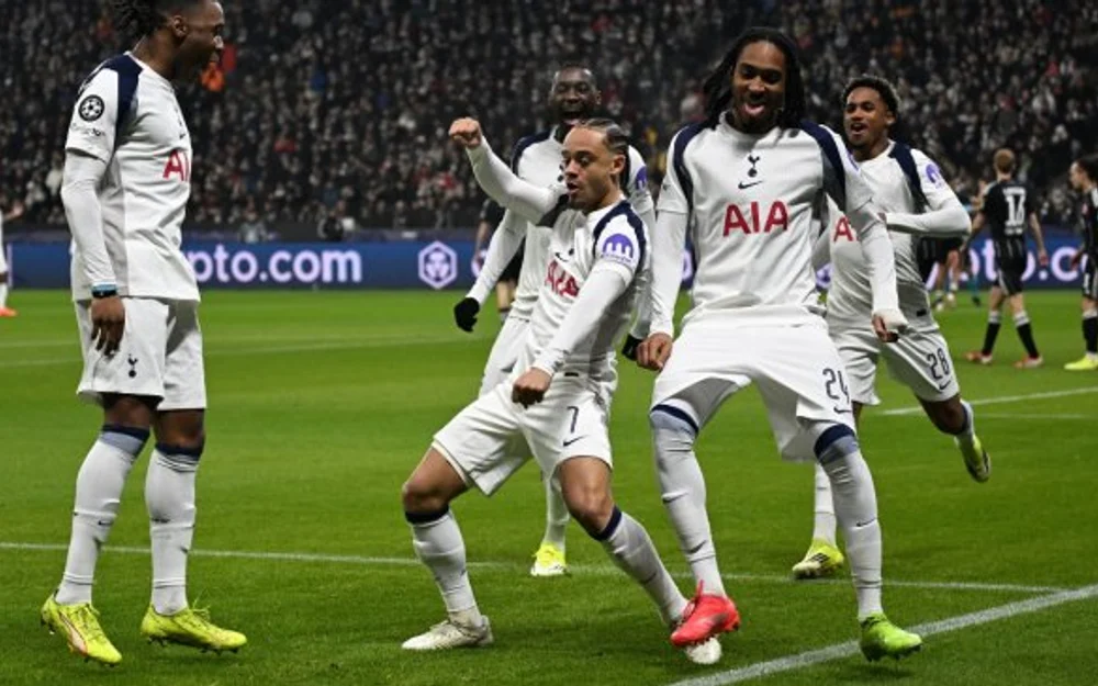 Pochettino pide para Tottenham el título de Premier que ganó Chelsea en 2017