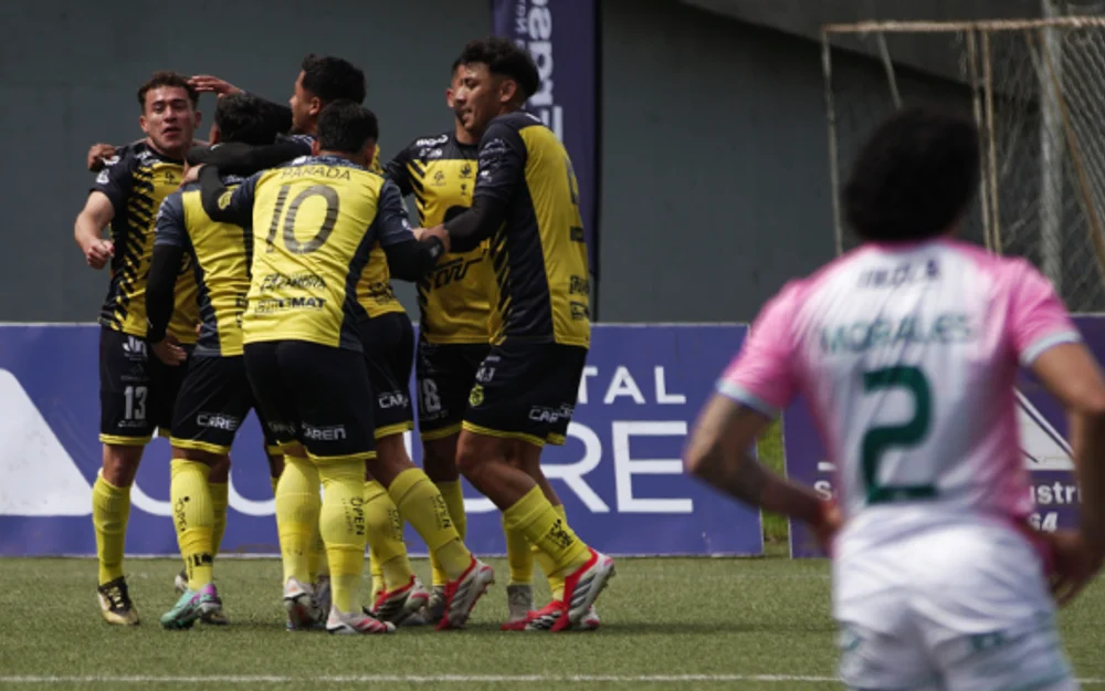 San Luis vence a Puerto Montt y queda como único líder de la Liga de Ascenso