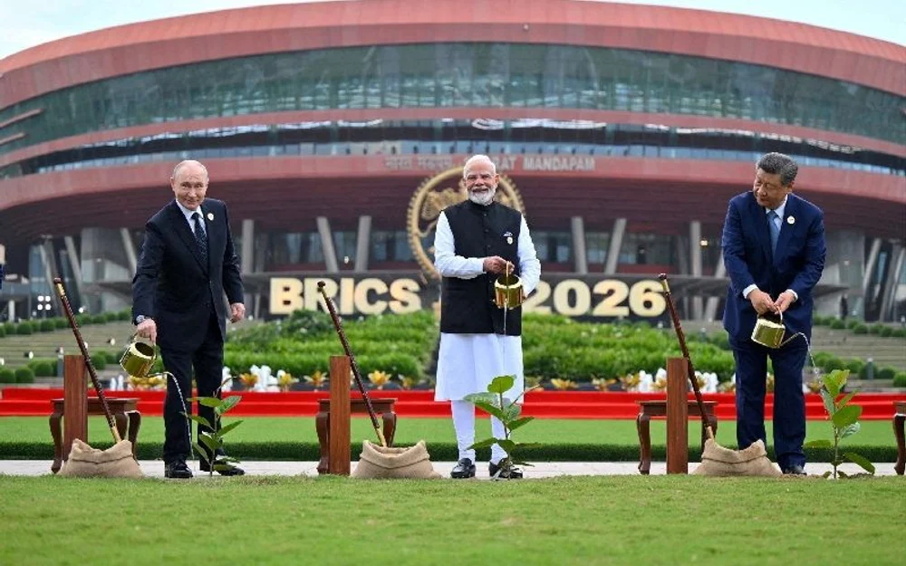 BRICS firma la Declaración de Nueva Delhi con foco en gobernanza global y multilateralismo
