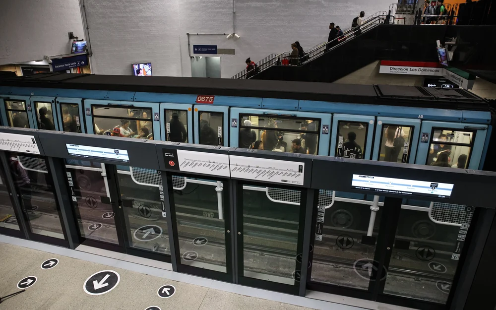 Metro refuerza seguridad en Línea 1 tras accidente fatal en Pajaritos y avanza con puertas de andén