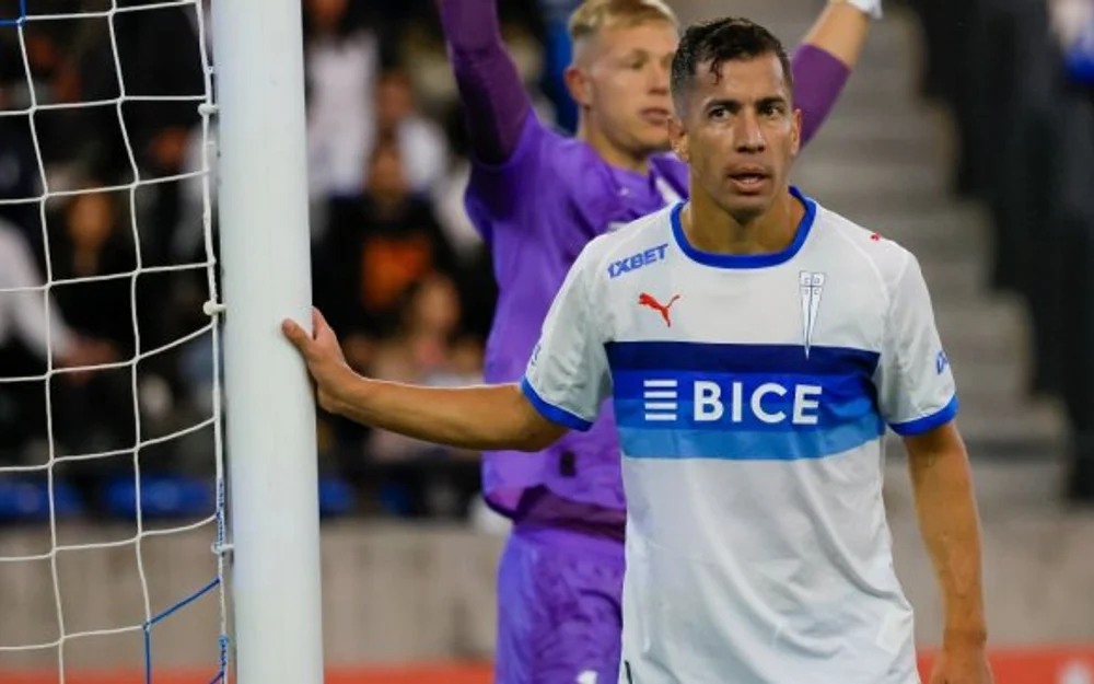 Farías cuestiona el calendario tras la eliminación de la UC en Copa Chile