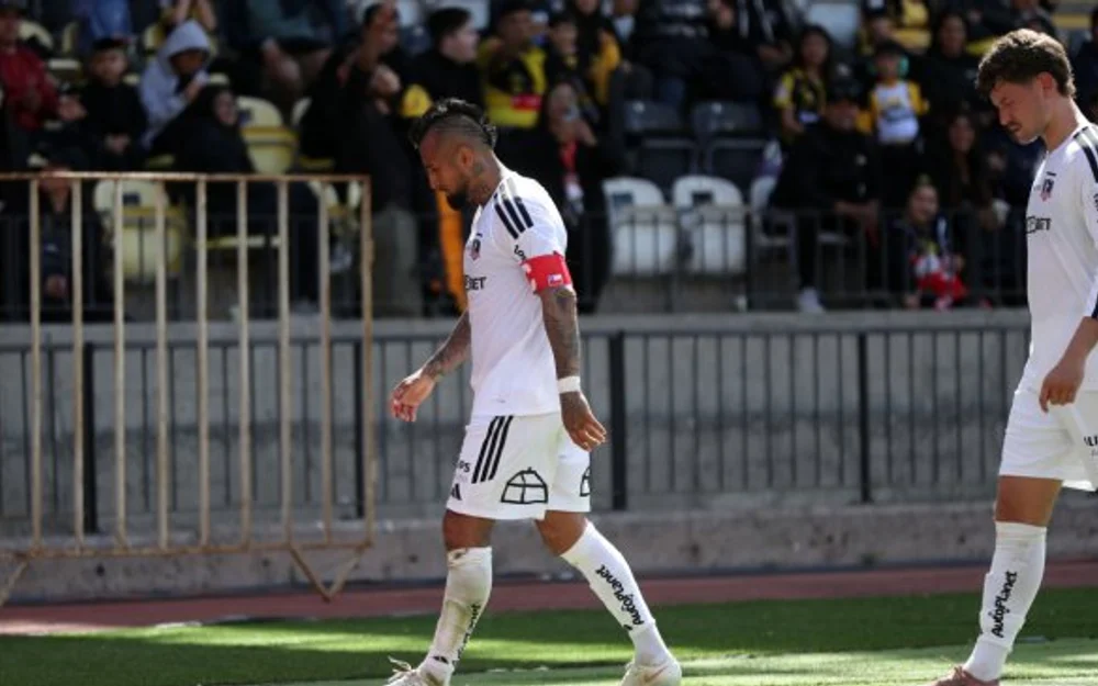 Coquimbo Unido golea 5-2 a Colo Colo y corta su racha de más de cinco meses sin derrotas en la Liga