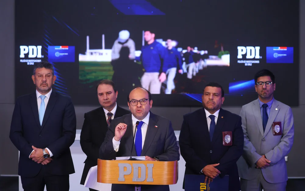 Chile suma 1.764 expulsiones en 2026 y 10.197 salidas voluntarias de extranjeros