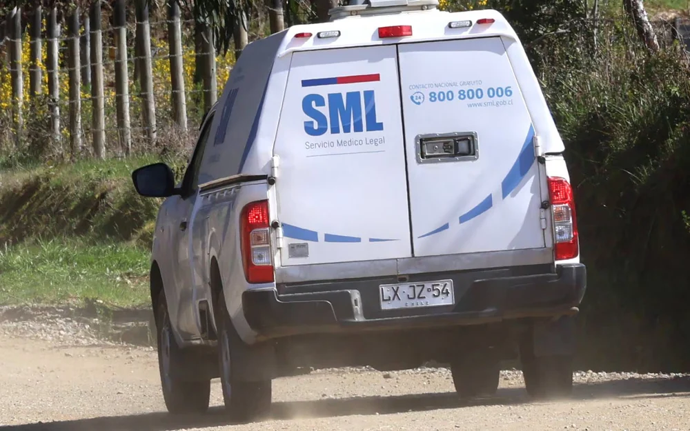 PDI indaga la muerte de una mujer hallada en la playa de Cachagua