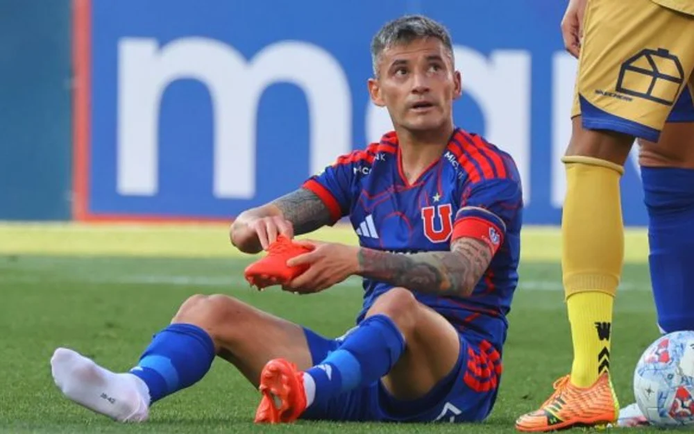 Aránguiz queda fuera de la convocatoria de la U para el duelo con Antofagasta por Copa Chile