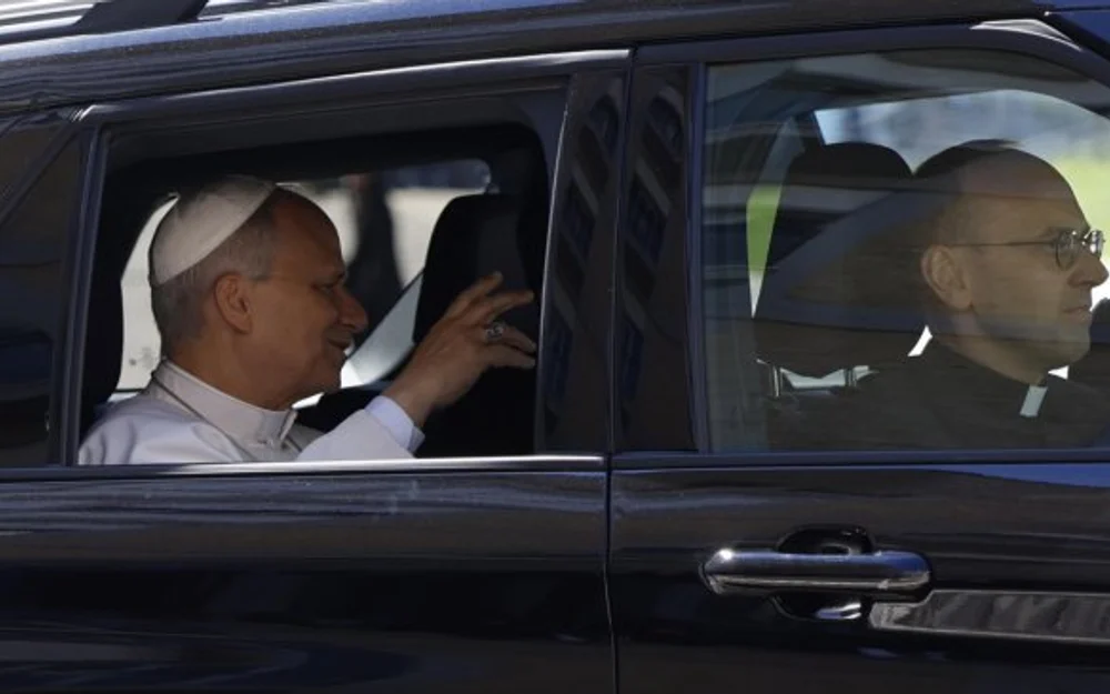 Chile expresa respaldo al Papa León XIV tras cirugía pulmonar