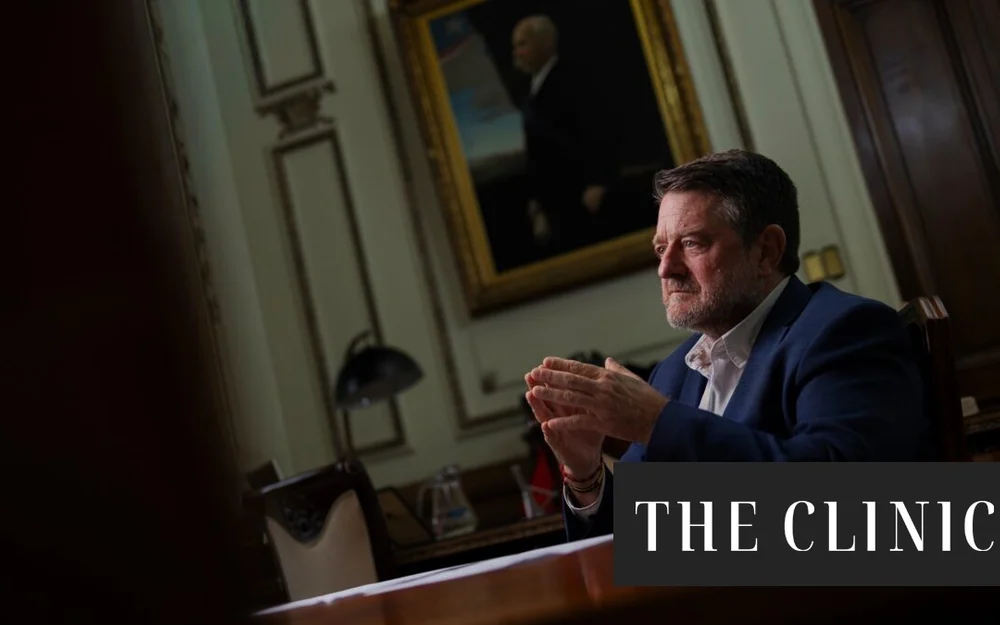 Orrego apunta a un alcalde como próximo gobernador y critica freno a megaproyectos