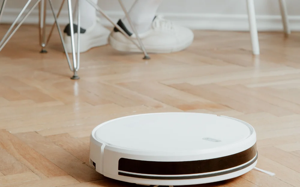 Aspiradoras robot se consolidan en los hogares chilenos, según análisis en Cooperativa