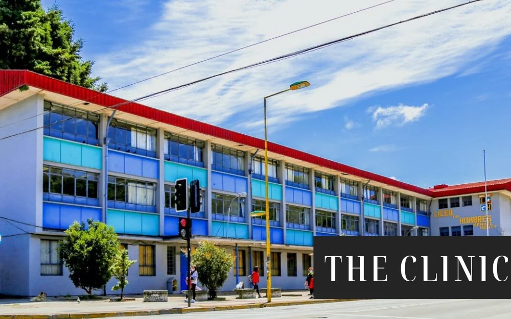 Municipio de Puerto Montt destina más de $200 millones para sacar la leña de dos colegios