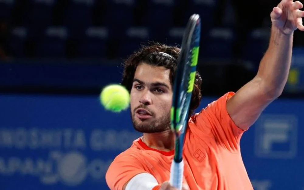 Alcaraz remonta a Munar y sella su paso a la final del ATP de Tokio