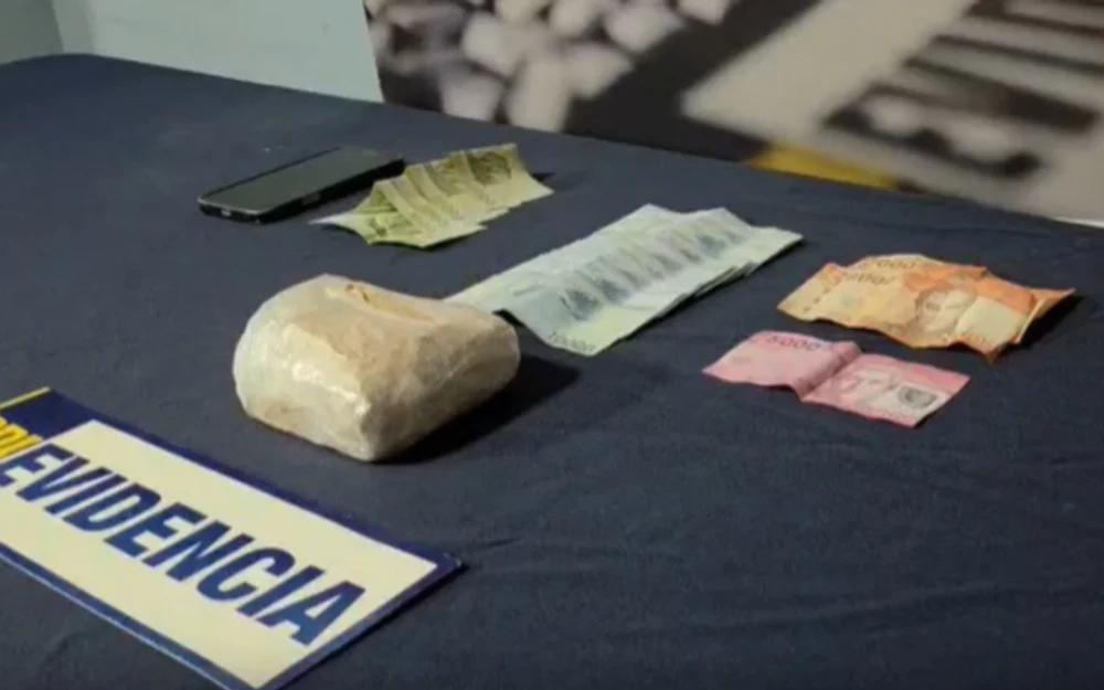 SAG activa sumario interno tras detención de funcionaria con cocaína rumbo a Rapa Nui