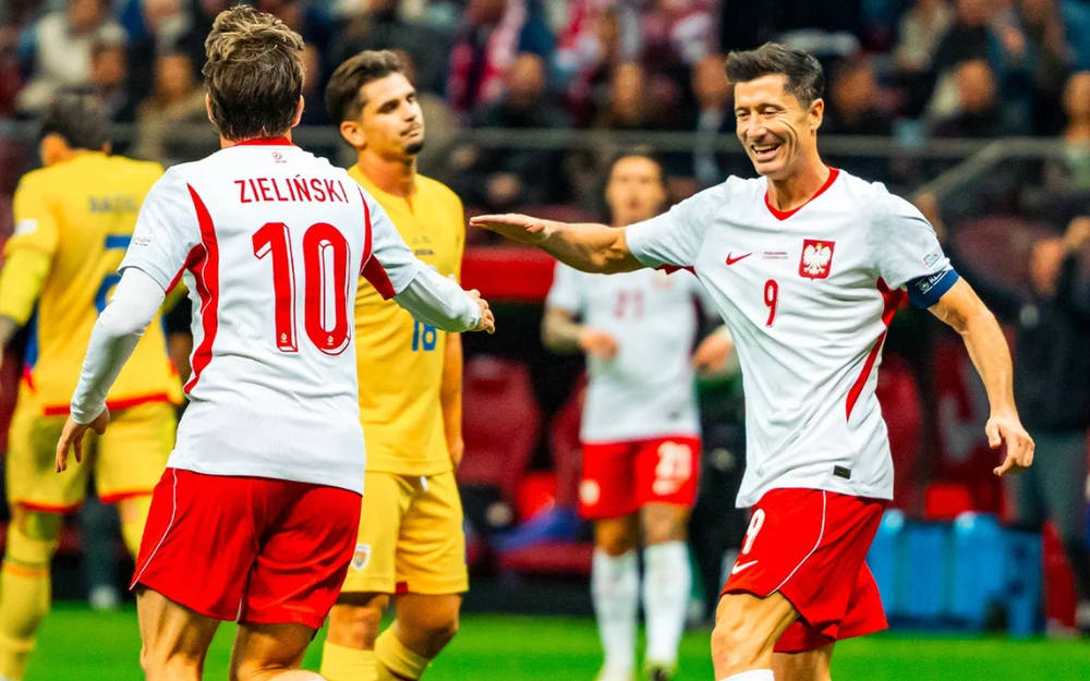 Lewandowski firma un triplete en la goleada de Polonia sobre Rumania por la Nations League