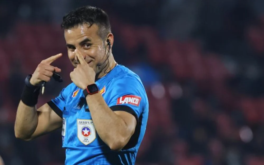 Piero Maza dirigirá la semifinal de ida entre Boca Juniors y Vasco da Gama