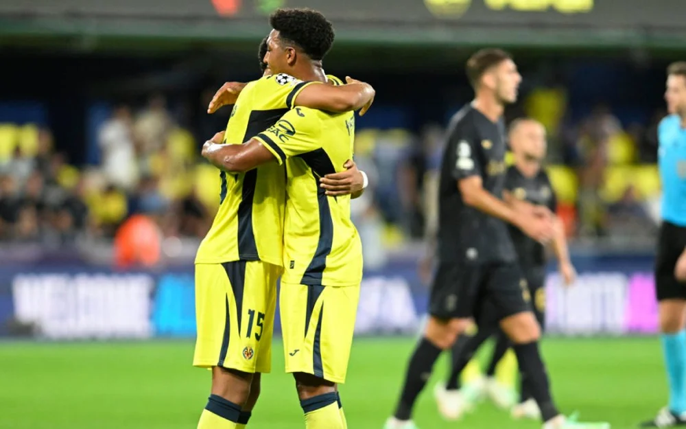 Villarreal remonta al Napoli y deja atrás su mala racha en la Champions