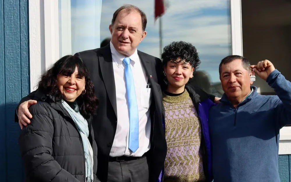 Poduje anuncia mil viviendas iniciadas por la reconstrucción en Biobío