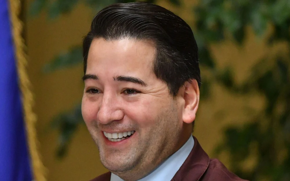 Diputado Javier Olivares genera polémica en Argentina por llamar "Falklands" a las Malvinas