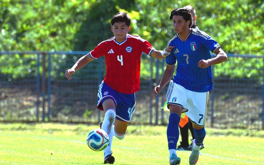 La Roja sub 17 pierde con Italia en amistoso rumbo al Mundial de Catar 2026