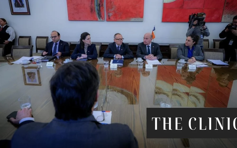 Quiroz abre la puerta a negociar todo el Presupuesto 2027 tras críticas del oficialismo