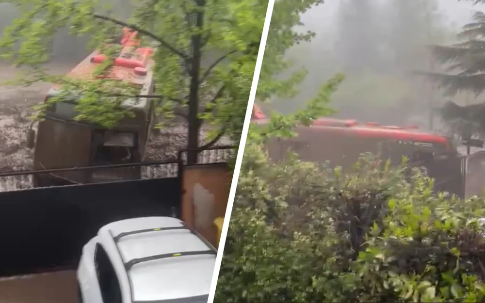 Conductor de micro arrastrada por aluvión en Las Condes dice que mantuvo el control del vehículo