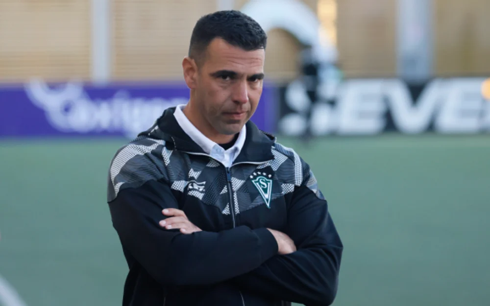 Palladino da por perdido el ascenso directo de Wanderers tras cuarta derrota al hilo
