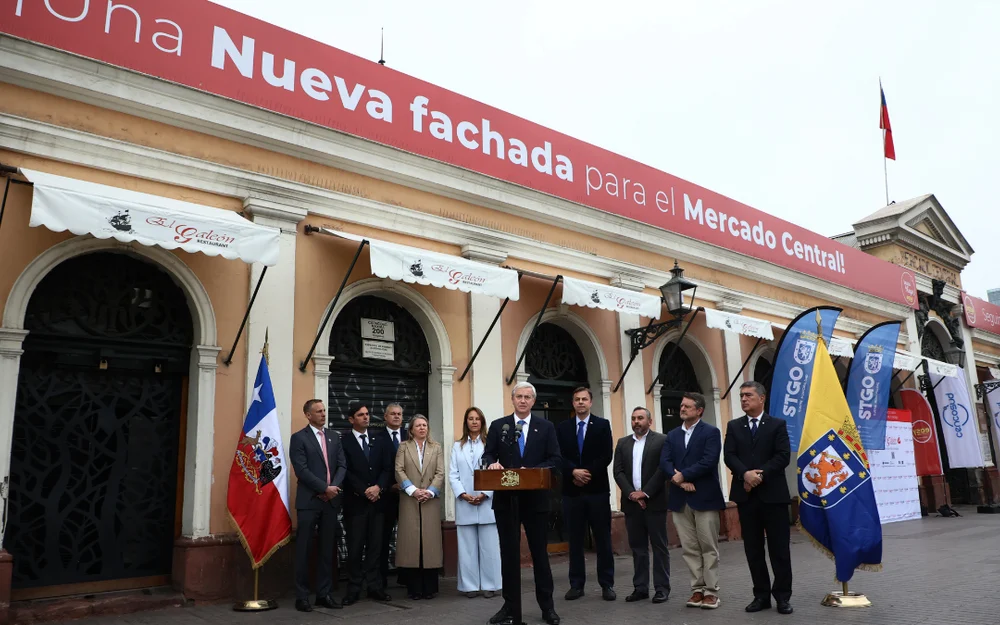 Mercado Central inicia remodelación de fachada con 2.600 metros cuadrados de intervención