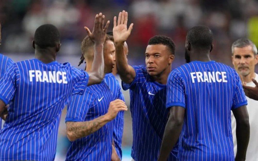 Francia retira su respaldo a la reelección de Infantino en la FIFA