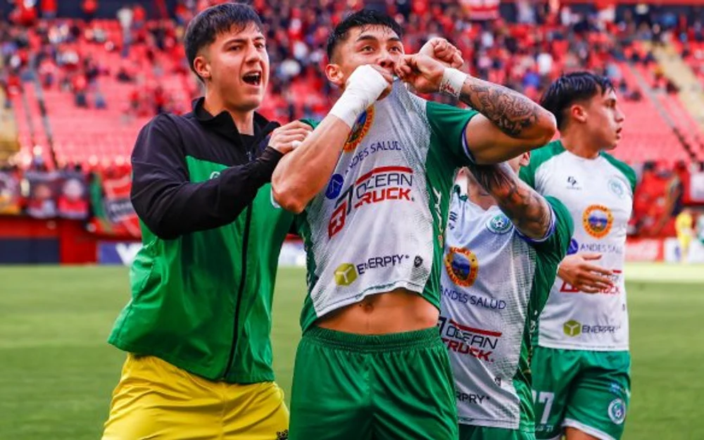 Puerto Montt aguanta en Chillán y elimina a Ñublense de la Copa Chile