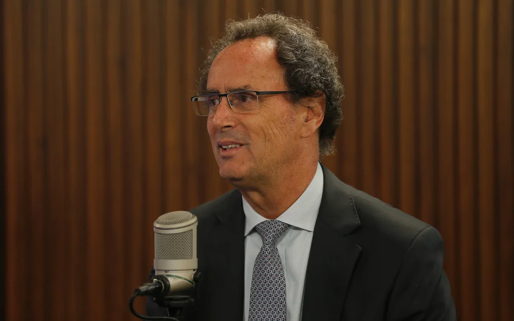 Rector de la UC pide rechazar el Presupuesto 2027 de Educación en carta a la subcomisión mixta