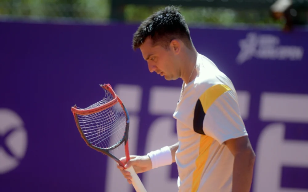 Tomás Barrios desperdicia ventaja y cae en semifinales del Challenger de Curitiba