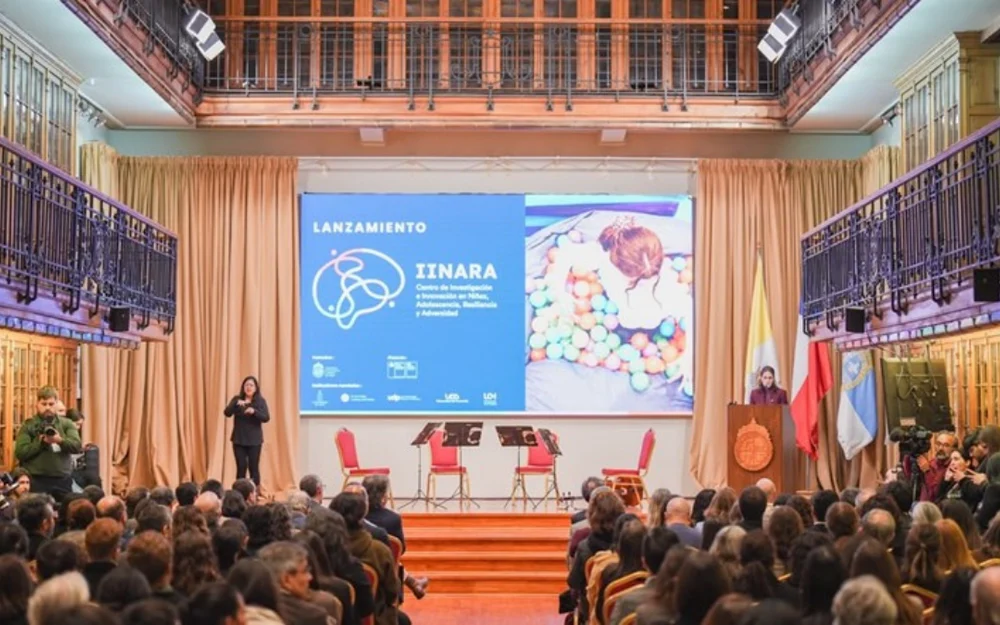 Lanzan Centro IINARA en el marco de Congreso Futuro