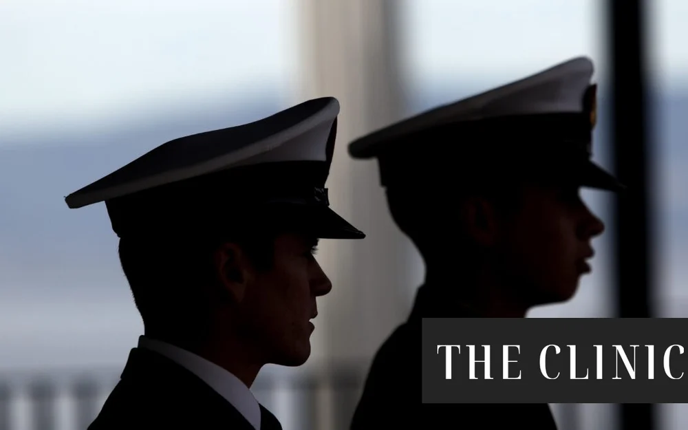 Corte Suprema deja firme condena de siete años contra funcionario naval por robo de armamento en Cochamó