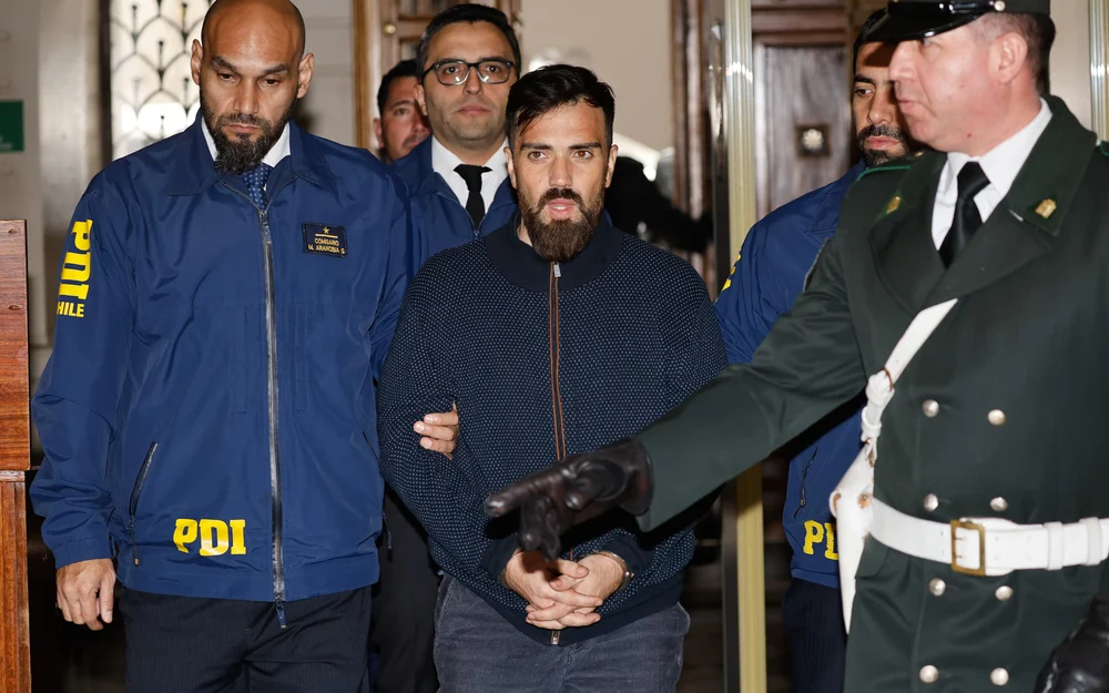 Justicia suspende audiencia de Martín de los Santos por disputa entre defensa y querellante