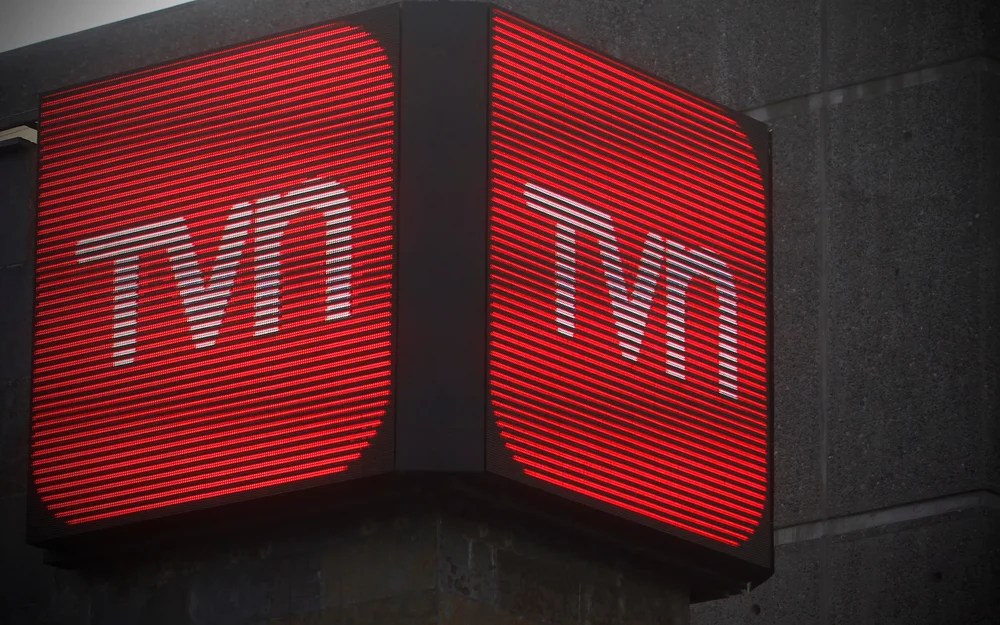 Gobierno evalúa dos nombres DC para el cupo de Rodrigo Cid en el directorio de TVN