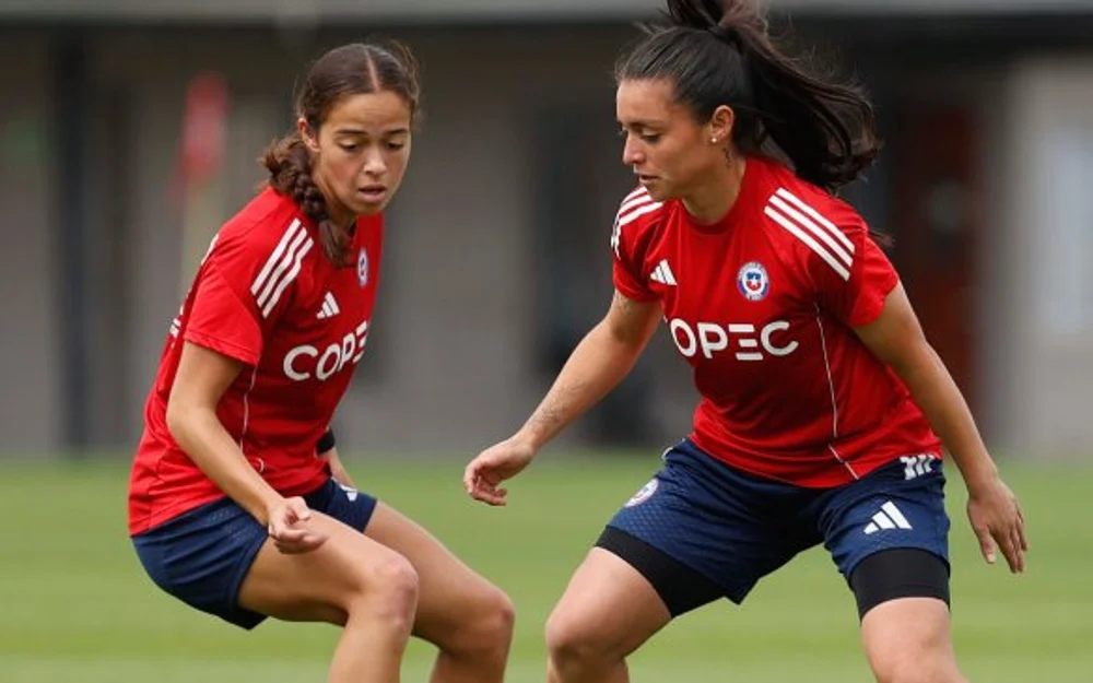 Lluvia en Santiago obliga a cancelar el amistoso de La Roja femenina con Bolivia