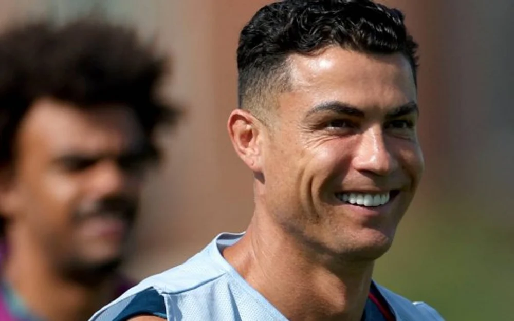 Cristiano Ronaldo descalifica a Simon Jordan en mensaje privado revelado por Piers Morgan