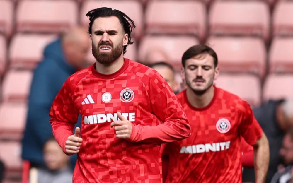 Sheffield United cae 1-0 ante Wolves y Ben Brereton sale al minuto 62
