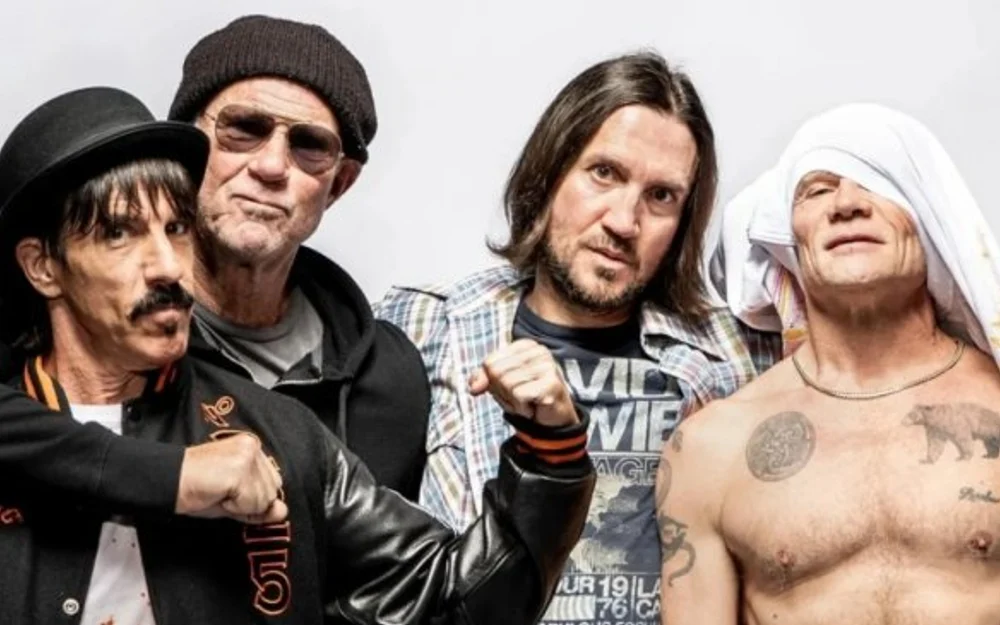 Productora anuncia a Red Hot Chili Peppers en festival de Rosario para junio de 2027
