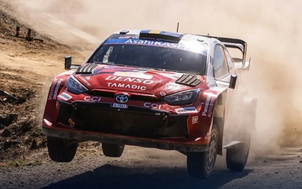 Rally del Biobío: Solberg aguanta la punta y la definición queda para el domingo