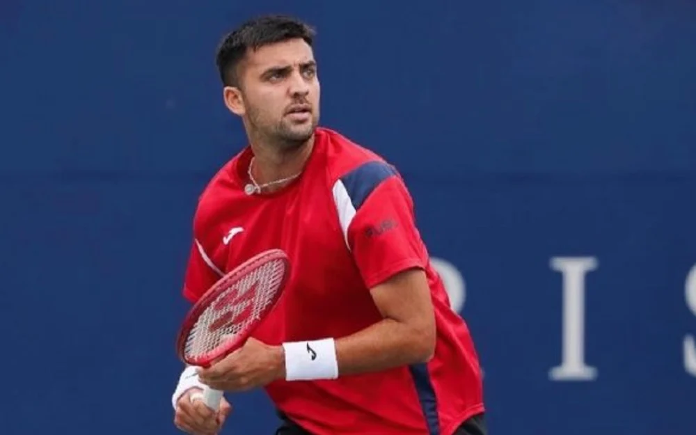 Tomás Barrios avanza a semifinales del Challenger de Curitiba tras vencer a Pucinelli