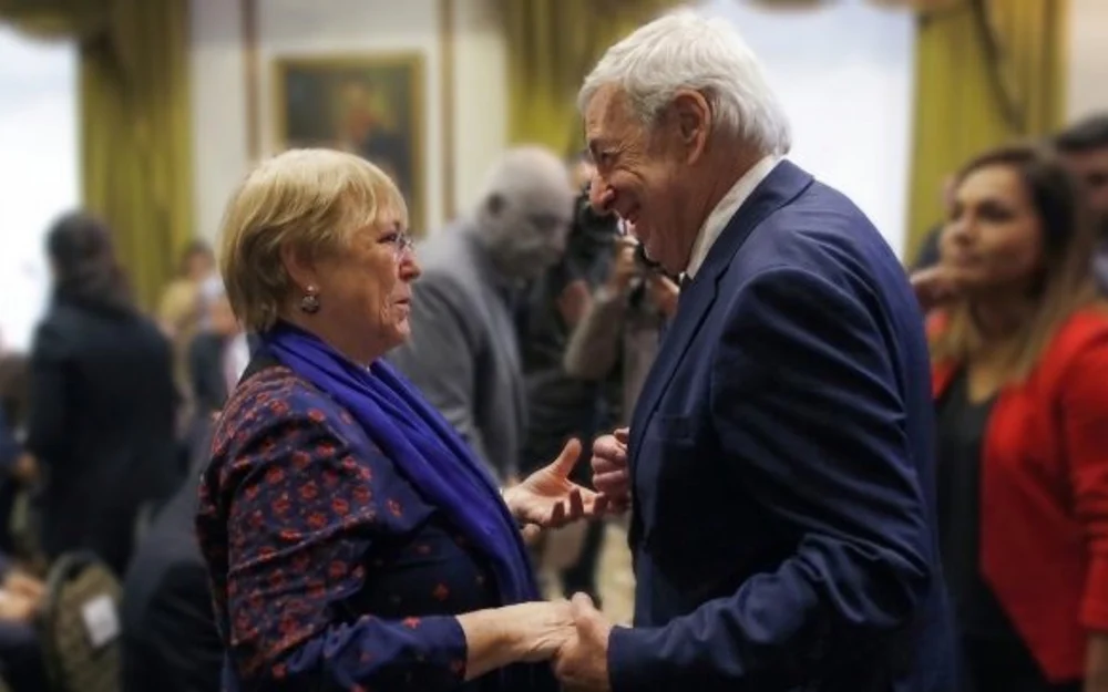 Van Klaveren califica como "un honor" su rol en la campaña de Bachelet a la ONU