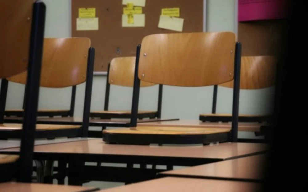 Fuga de gas en servicentro de Arica obliga a suspender clases en nueve colegios