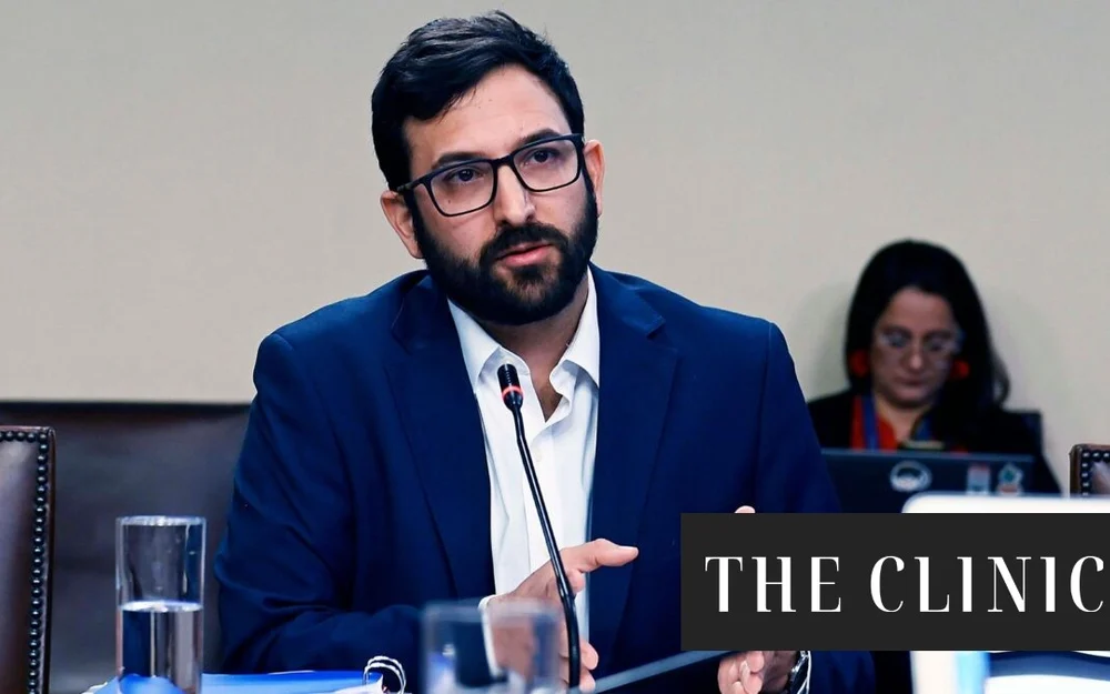 Corte de Santiago revoca orden del CPLT y respalda a Miguel Crispi por sus correos