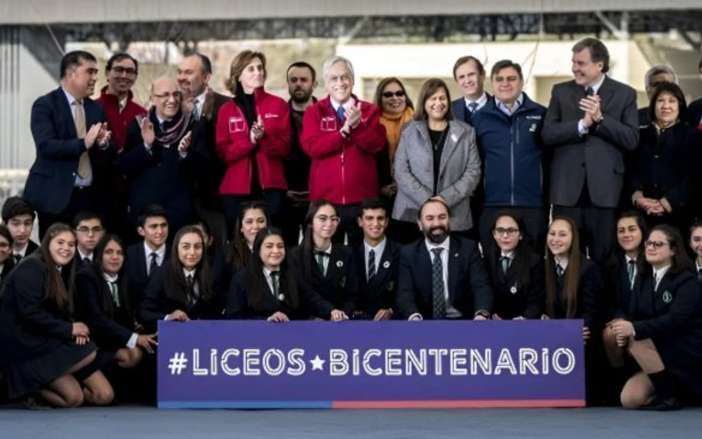 Presupuesto 2027: recorte de casi 47% a Liceos Bicentenario desata críticas en el Congreso