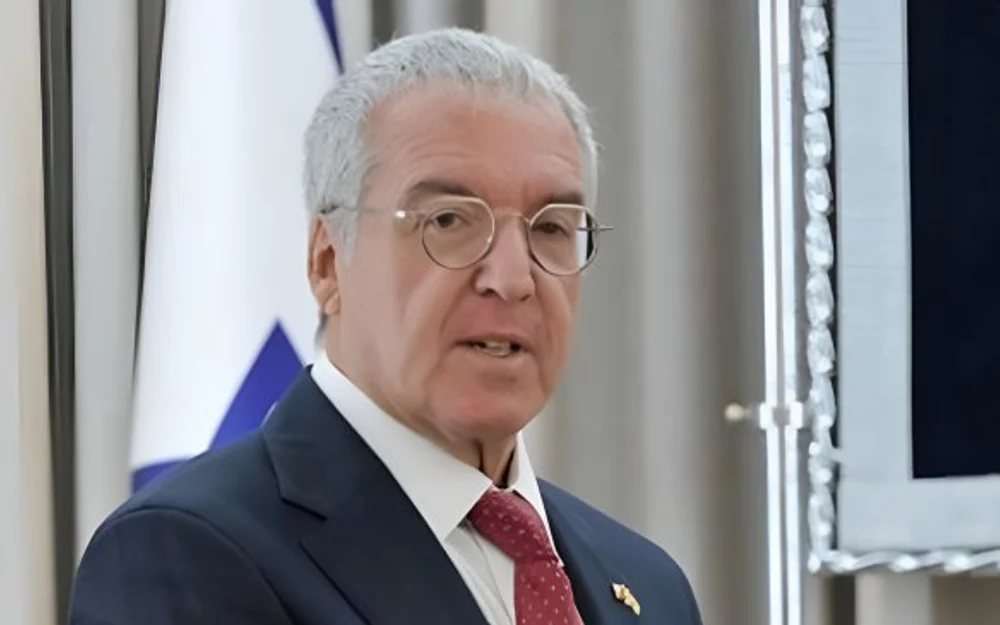 Evópoli pide la salida del embajador Zaliasnik tras quedar como imputado en el caso Hermosilla