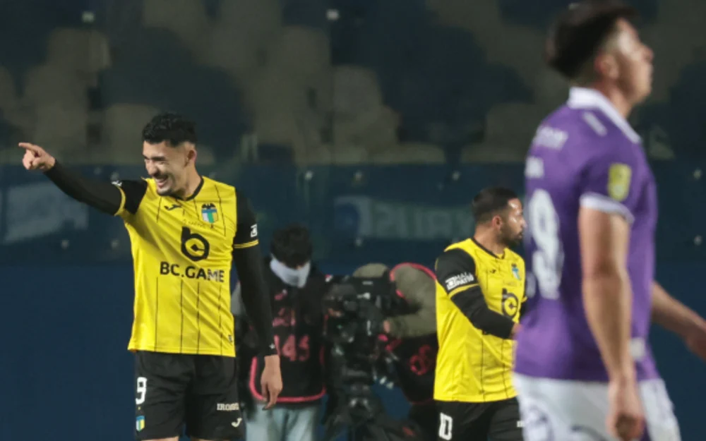 O'Higgins vence 1-0 a Deportes Concepción en la agonía y queda al borde de las semifinales de Copa Chile